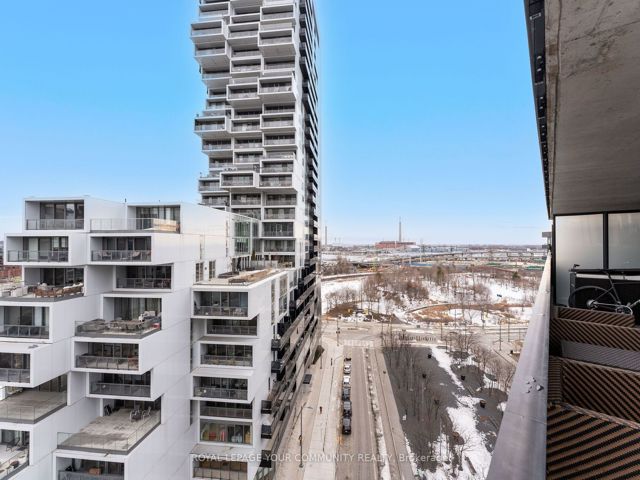 1108 - 21 Lawren Harris Square