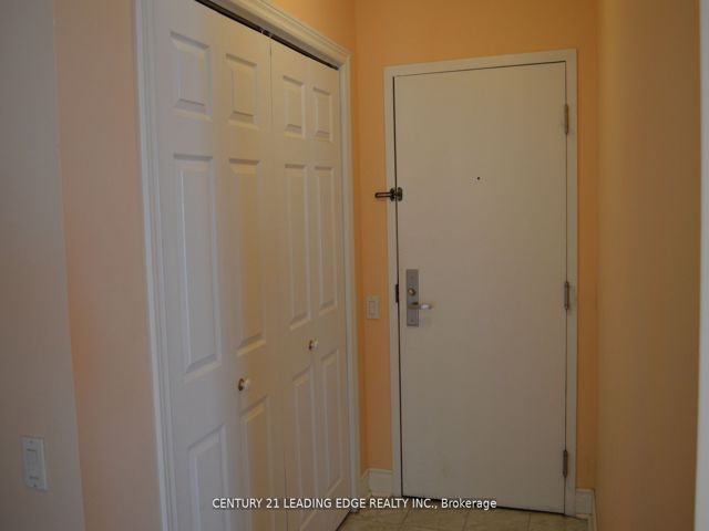 1504 - 71 Simcoe St