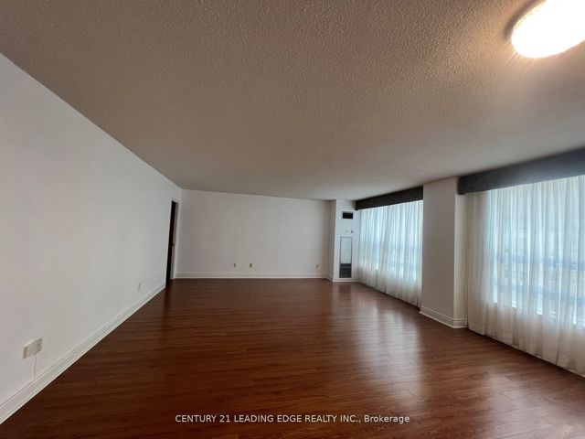 1504 - 71 Simcoe St