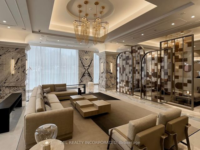 1204 - 10 Inn On The Park Dr