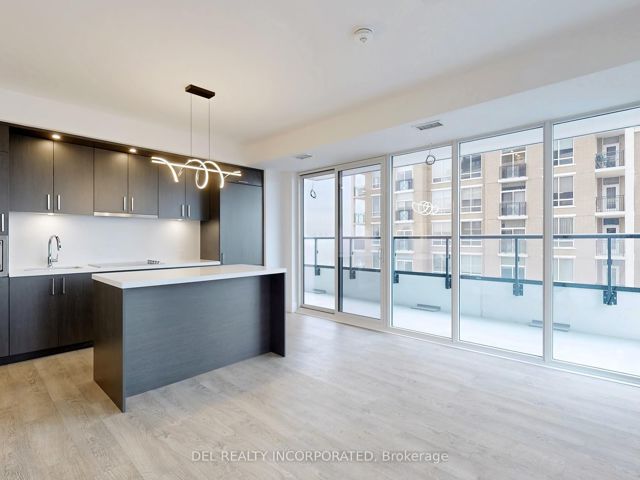 1204 - 10 Inn On The Park Dr