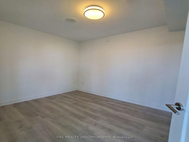 804 - 30 Inn On The Park Dr