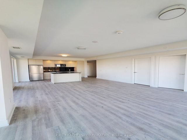 804 - 30 Inn On The Park Dr