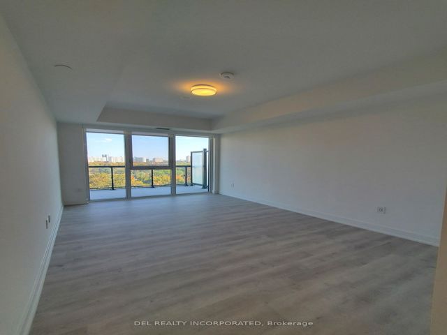 804 - 30 Inn On The Park Dr