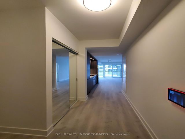 1802 - 30 Inn On The Park Dr