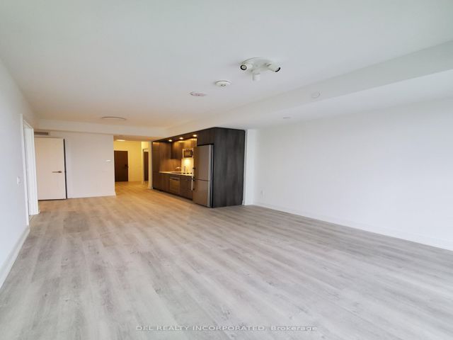 1802 - 30 Inn On The Park Dr