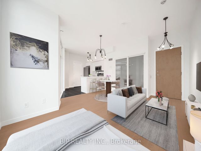 SPH16 - 600 Queens Quay W