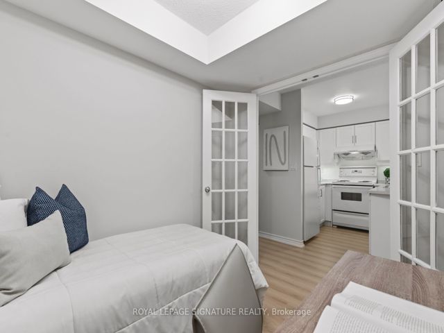1103 - 2 Rean Dr