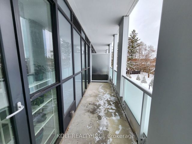 217 - 188 Fairview Mall Dr