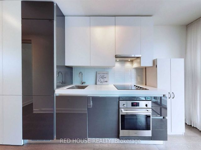 509 - 38 Stewart St