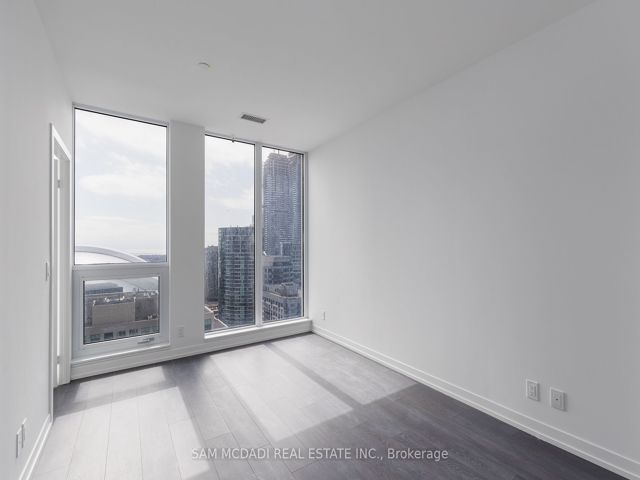2911 - 55 Mercer St