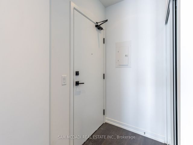 2911 - 55 Mercer St