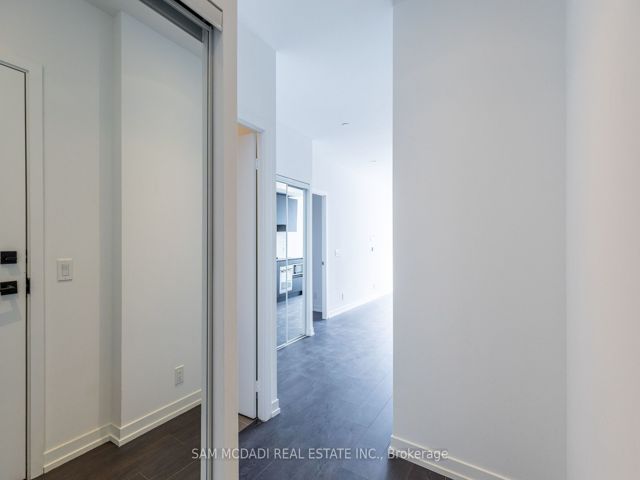 2911 - 55 Mercer St