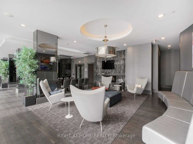 3012 - 5162 Yonge St