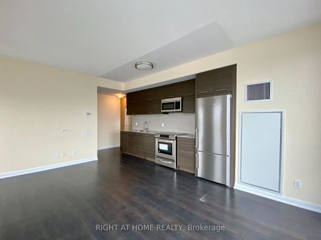 3012 - 5162 Yonge St