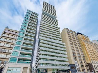2109 - 200 Bloor St W