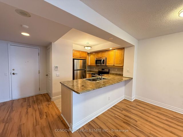 1208 - 5 Northtown Way