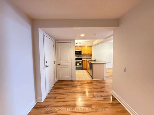 1208 - 5 Northtown Way