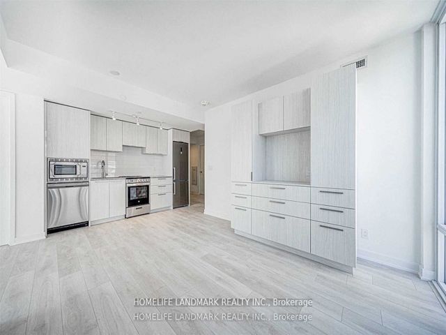 1805 - 501 Yonge St