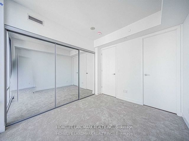 1805 - 501 Yonge St