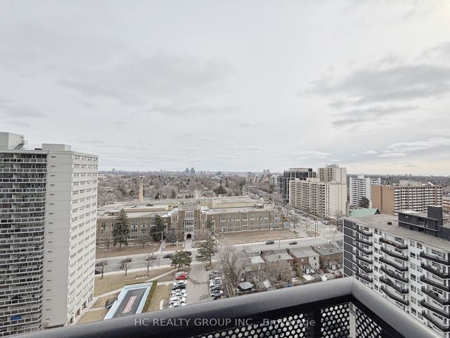 1512 - 127 Broadway Ave