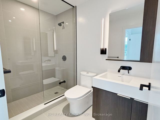 1512 - 127 Broadway Ave