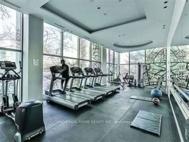 1507 - 37 Grosvenor St