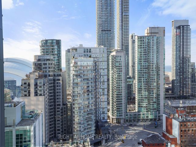 2103 - 375 King St W