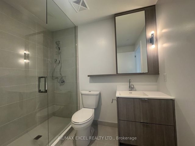 302 - 625 Sheppard Ave E