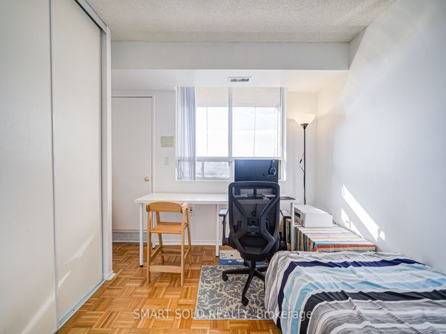 314 - 555 Wilson Heights Blvd