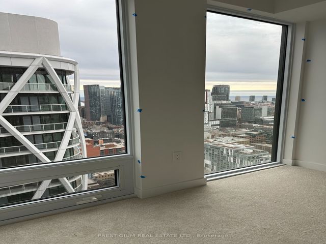 3508 - 238 Simcoe St