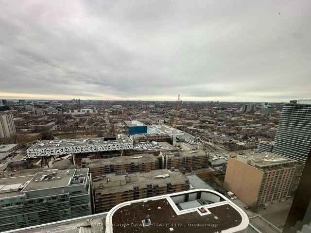3508 - 238 Simcoe St