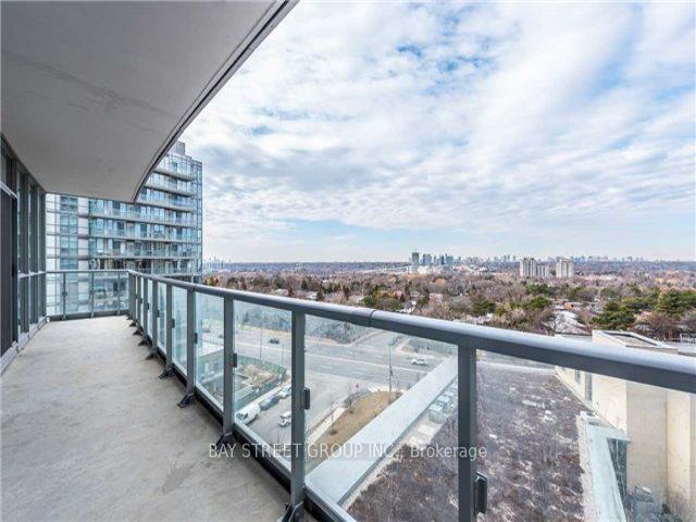 609 - 62 Forest Manor Rd