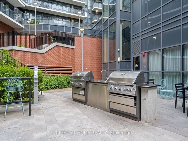 216 - 38 Iannuzzi St