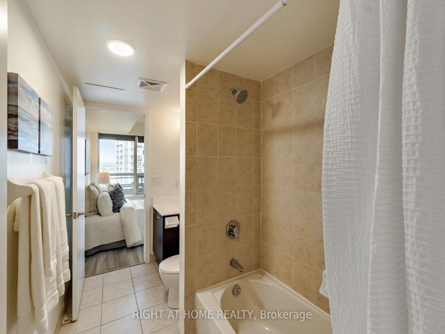 1322 - 38 Joe Shuster Way