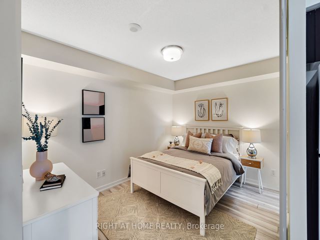 1322 - 38 Joe Shuster Way