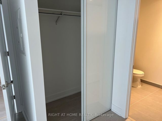 961 - 25 Adra Grado Way