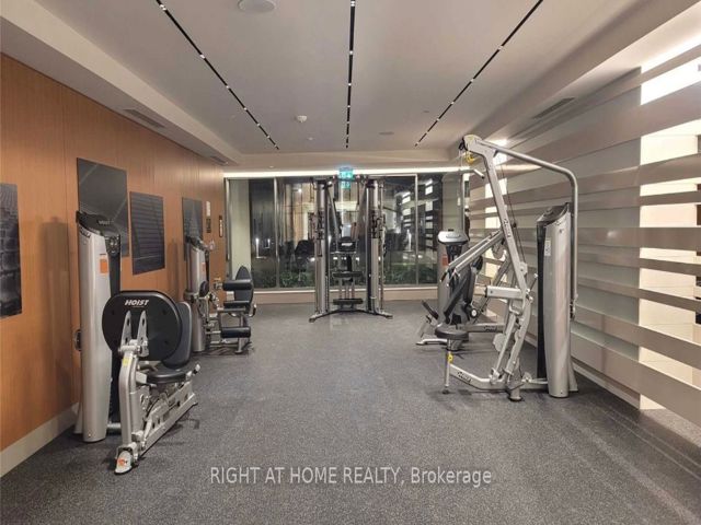 961 - 25 Adra Grado Way
