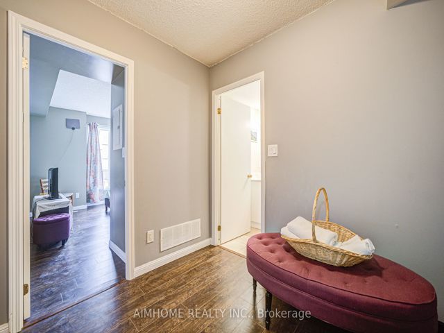 274 - 3 Everson Dr