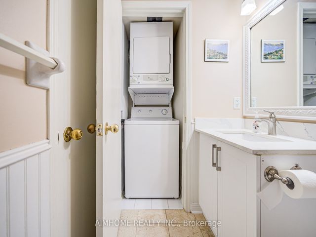 274 - 3 Everson Dr