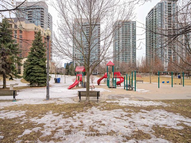 274 - 3 Everson Dr