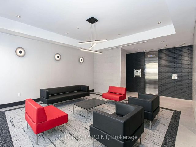 2403 - 33 Isabella St