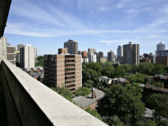 2403 - 33 Isabella St