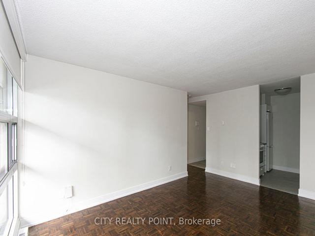 2403 - 33 Isabella St