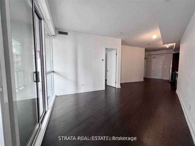 312 - 20 Bruyeres Mews