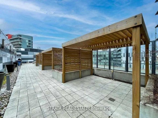 312 - 20 Bruyeres Mews