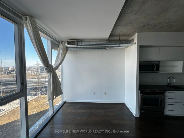 922 - 32 Trolley Cres