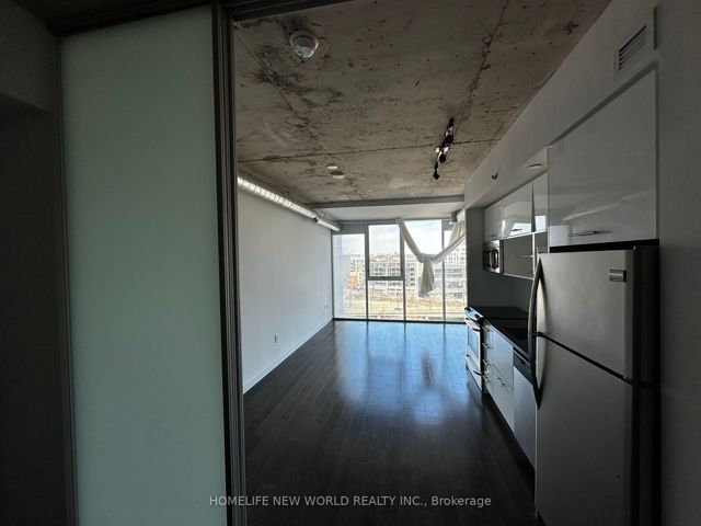 922 - 32 Trolley Cres