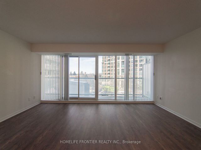 302 - 5508 Yonge St