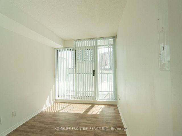 302 - 5508 Yonge St